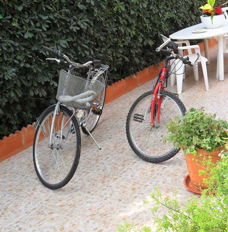 Il Giardino Di Laura Private Rooms Mondello Kültér fotó