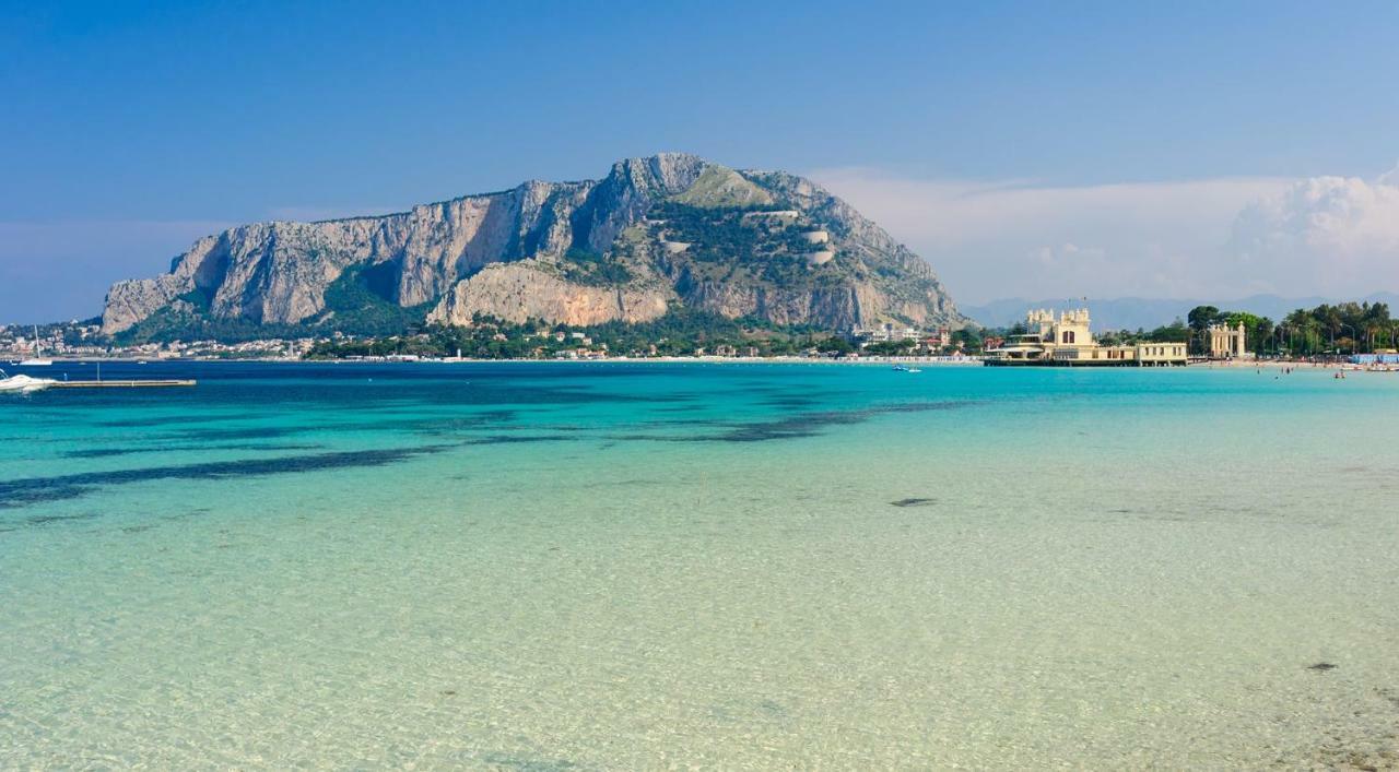 Il Giardino Di Laura Private Rooms Mondello Kültér fotó